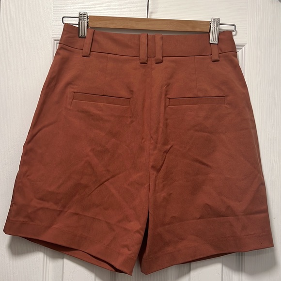 The Amelia Balloon Fit Short in Terracotta - BRAND NEW NEVER WORN - Picture 3 of 5